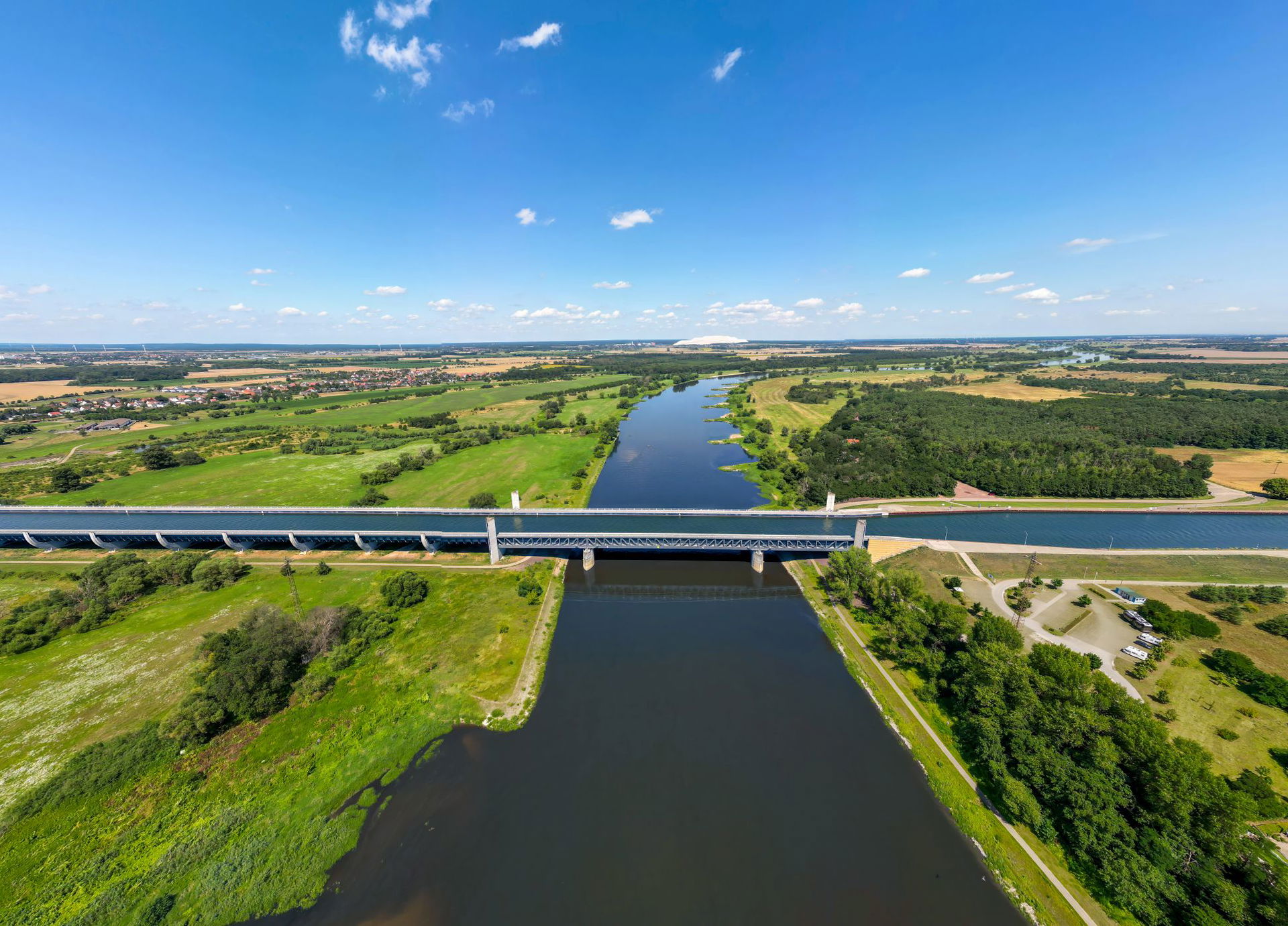 Trogbruecke Magdeburg - Draufsicht